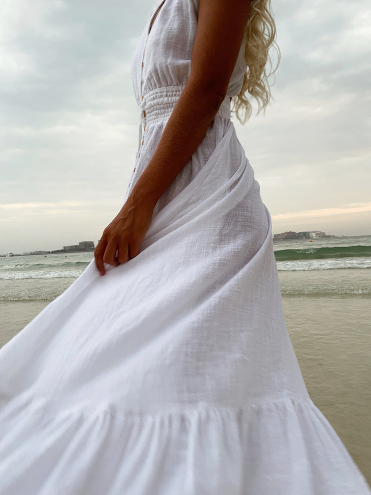 
                  
                    Load image into Gallery viewer, Ocean Eyes dress white
                  
                