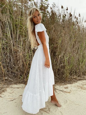 
                  
                    Load image into Gallery viewer, Ocean Eyes dress white
                  
                